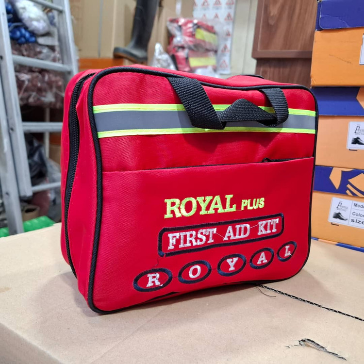 کیف کمکهای اولیه مدل رویال پلاس Royal plus تجهیزشده